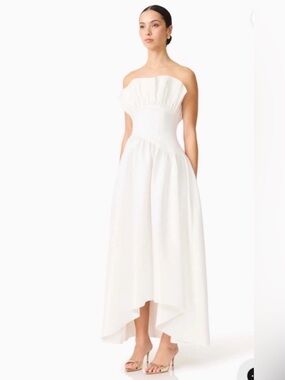 elliatt laurel white ruffle bust boned strapless maxi gown dress size medium